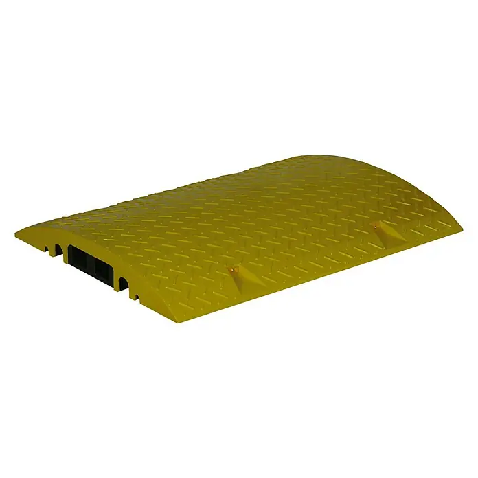 Schake Schlauch- & Kabelbrücke - L x B x H: 800 x 600 x 80 mm, Gelb - Gelbe Kabelbrücke mit Riffelblechmuster zum Schutz von Kabeln und zur Vermeidung von Stolperfallen in Arbeitsbereichen.
