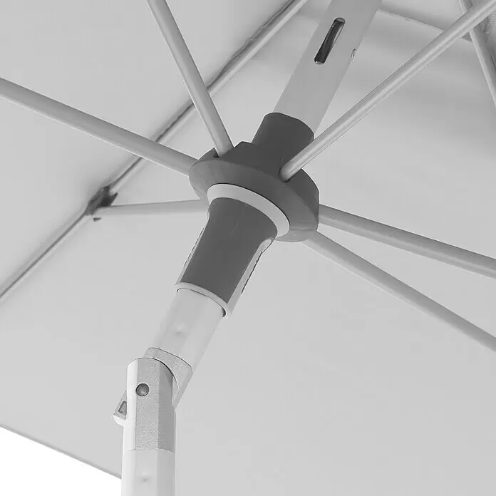Doppler Expert Marktschirm Auto Tilt - Hellgrau, Bespannungsmaß (L x B): 140 x 220 cm - Nahaufnahme des grauen Metallgestells, des weißen Verdecks und des zentralen dunkelgrauen Nabenmechanismus eines geöffneten Schirms.