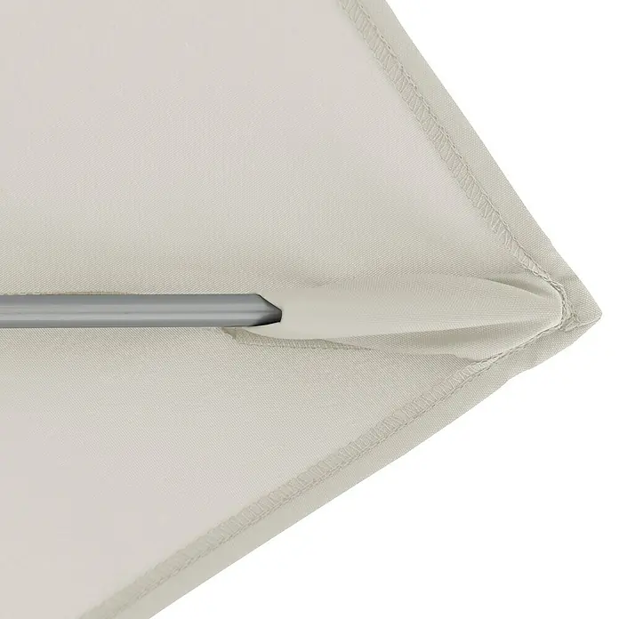 Doppler Expert Marktschirm Auto Tilt - Natur, Bespannungsmaß (L x B): 140 x 220 cm - Nahaufnahme einer hellen Sonnenschirm-Ecke, die eine saubere Naht und eine Haltestange zeigt.