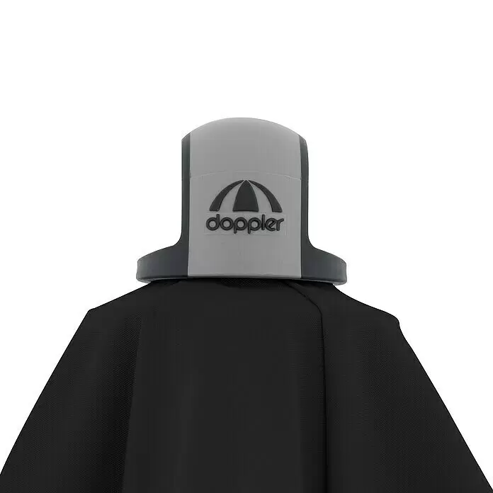 Doppler Expert Marktschirm Auto Tilt - Schwarz, Bespannungsmaß (L x B): 140 x 220 cm - Graue und dunkelgraue Schirmkappe mit 'doppler' Logo, verbunden mit schwarzem Schirmstoff.