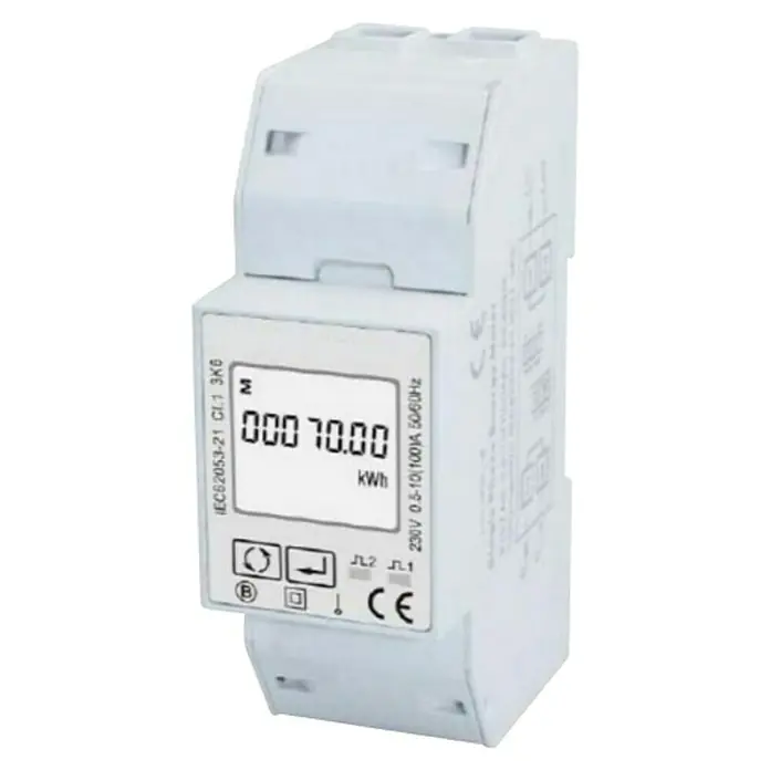 Reltech Wechselstromzähler digital MID 100A RWDZ2 - 230 V - Nahaufnahme eines digitalen Stromzählers, der 00070,00 kWh anzeigt, mit detaillierten Spezifikationen und Zertifizierungen.
