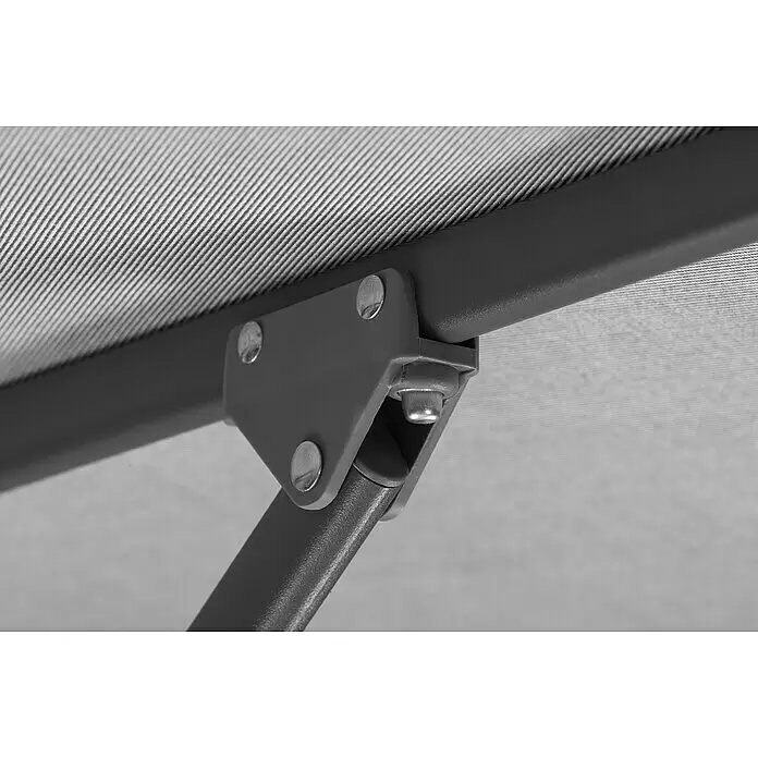 Schneider Classic Marktschirm rund Korsika - Silbergrau, Durchmesser Bespannung: 320 cm - Nahaufnahme einer dunkelgrauen Metallrahmenverbindung mit silbernen Bolzen, die einen hellgrauen gerippten Stoff darüber stützt.