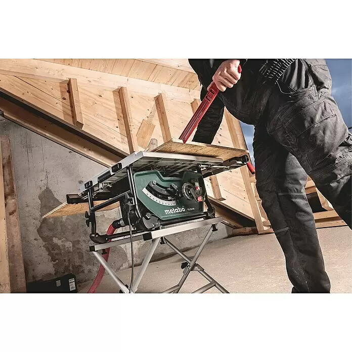 Metabo Tischkreissäge TS 254 M - 1.500 W, Durchmesser Sägeblatt: 254 mm, Schnitttiefe bei 90 °: 80 mm - Anwendungsbeispiel