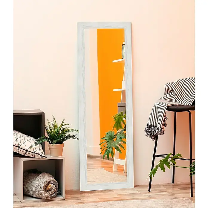 Espejo de pared DM Lisboa - 54 x 174 cm, Blanco - Un elegante espejo de cuerpo entero con marco blanco, que añade un toque de elegancia a cualquier habitación. Ideal para dormitorios o vestidores.