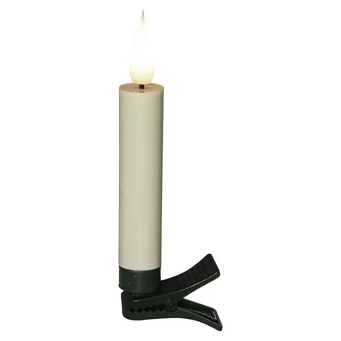 Konstsmide LED-Weihnachtskerzen - 1,8 cm, Weiß, Lichtfarbe: Warmweiß, 10 Stk., IP20 - Eine cremefarbene LED-Kerze mit flackernder Flamme, an einem dunkelgrünen Clip zur Befestigung.