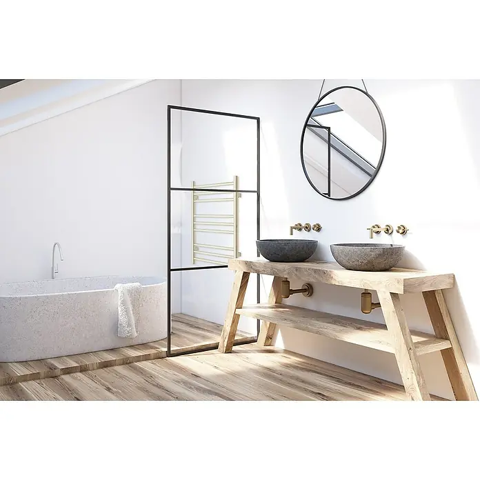 TVS Design Badheizkörper Plus - B x H: 50 x 59 cm - Elegantes Badezimmerdesign mit freistehender Badewanne, Waschtisch mit zwei Waschbecken und einem stilvollen, runden Spiegel.