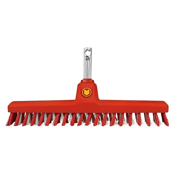 Wolf-Garten Multi-Star Schrubber SB 350 M - Arbeitsbreite: 35 cm, Material Borsten: Kunststoff - Roter Besenkopf mit rot-weißen Borsten, silberner Stielaufnahme und gelbem Wolfslogo.