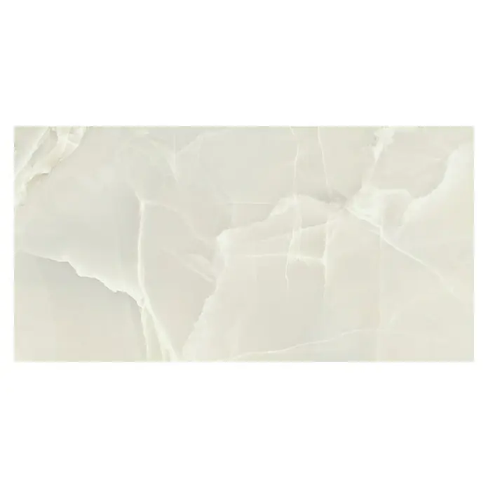 Feinsteinzeugfliese Palace Sabbia - 60 x 120 cm, Beige, Glänzend - Elegante Onyx-Marmorplatte in sanften Weißtönen. Die polierte Oberfläche der Marmorfliese sorgt für eine luxuriöse Optik und Haptik im Raum.