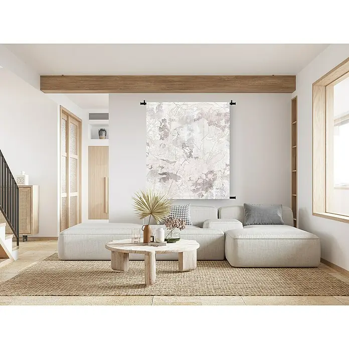 Wandbild - Mystic, B x H: 120 x 140 cm, Polyester - Ein modernes Wohnzimmer mit einem stilvollen Wandteppich, der über einer modularen Couch hängt, und einem runden Couchtisch auf einem gewebten Teppich.