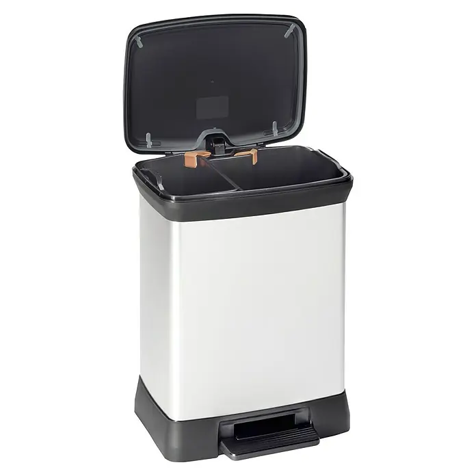 Keter Treteimer Deco Bin Metallics Duo - 30 l, Metall, Schwarz/Silber - Ein silberfarbener Treteimer mit schwarzem Deckel, der offensteht und zwei Fächer im Inneren zeigt. Praktisch für Mülltrennung!