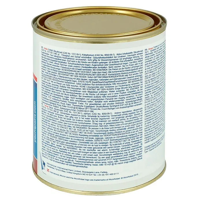 International Selbstpolierendes Antifouling Micron 350 - Rot, 750 ml - Nahaufnahme eines Farbeimers von Yachtpaint mit wichtigen Informationen zu Inhaltsstoffen, Gefahrenhinweisen und Hersteller.
