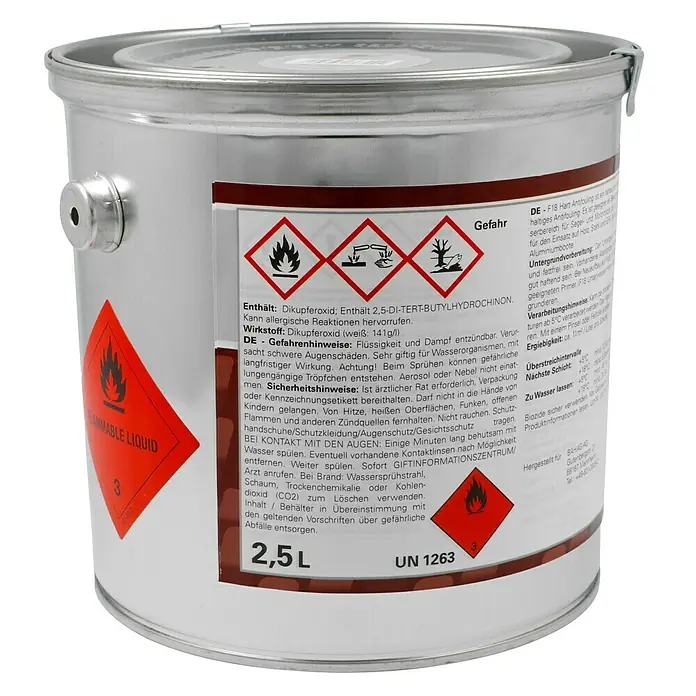 F18 Hartantifouling - Weiß, 2,5 l - Dose mit Antifouling-Farbe. Vorsicht: Entzündbare Flüssigkeit, die allergische Reaktionen hervorrufen kann und giftig für Wasserorganismen ist.