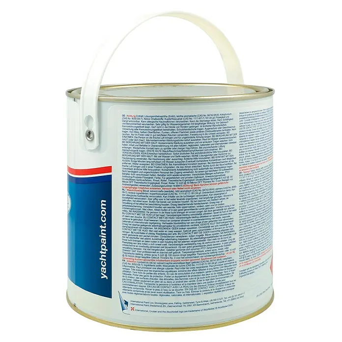 International Selbstpolierendes Antifouling Cruiser 200 - Weiß, 2,5 l - A close-up of a can of yacht paint, showcasing its label details and white handle, ideal for boat maintenance.