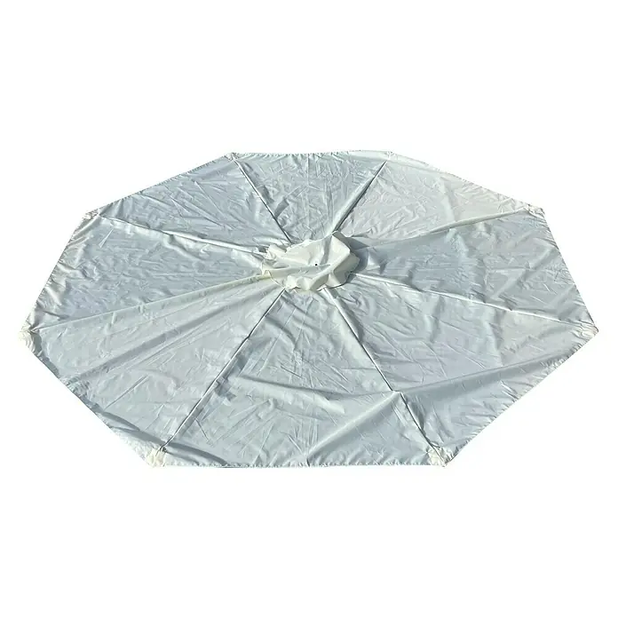 Techo de repuesto Lian - Crudo, Específico para: Parasol de jardín Lian Ø 300 cm, 300 cm - Primer plano de un parasol blanco, que ofrece sombra y protección contra el sol, perfecto para el jardín o el patio.