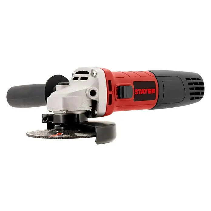 Stayer Amoladora angular eléctrica SAB720 - 720 W, Diámetro disco: 115 mm, Número de revoluciones de marcha en vacío: 11.000 r.p.m. - Esta imagen muestra una amoladora angular Stayer con empuñadura roja y carcasa de motor negra sobre un fondo negro.