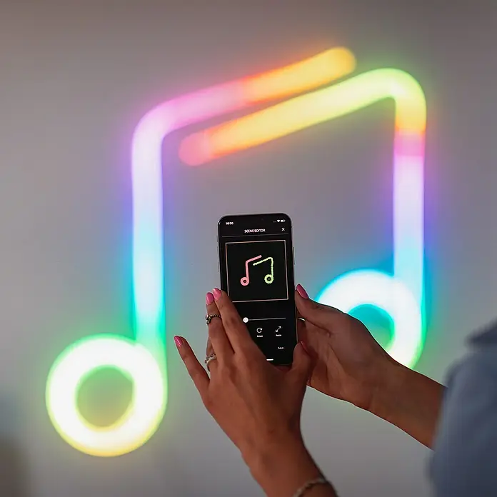 Twinkly LED-Lichtschlauch Flex - Länge: 2 m, Lichtfarbe: RGB, 15 W - Die farbenfrohe Musiknoten-LED-Leuchte ist per Smartphone-App steuerbar, um die perfekte Atmosphäre zu schaffen.