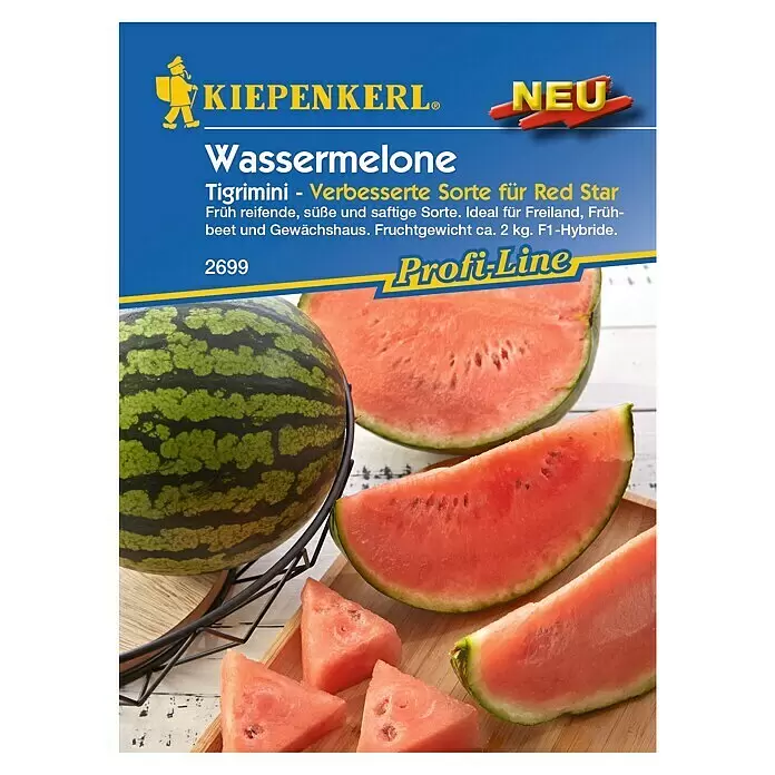 Kiepenkerl Profi-Line Obstsamen Wassermelonen - Cucumis melo, Erntezeit: August - Ganze und geschnittene Tigrimini-Wassermelone von KIEPENKERL, mit leuchtend rotem Fruchtfleisch und grün gestreifter Schale.