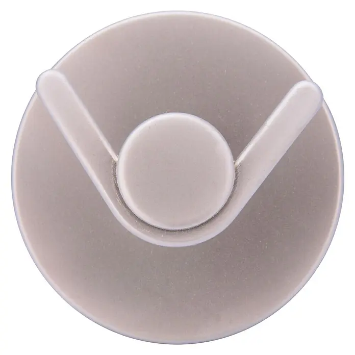 Siro Garderobenhaken - Ø x H: 60 x 38 mm, Stahl, Nickel - Ein Kleiderhaken mit doppeltem Hakenarm und runder Basis in einer Nahaufnahme vor einem schwarzen Hintergrund.