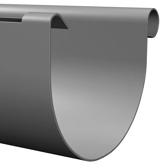 Marley Dachrinne - Nennweite: 125 mm, Länge: 300 cm, Kunststoff, Grau - Nahaufnahme einer grauen Dachrinne mit Befestigungselementen, die für die Ableitung von Regenwasser vom Dach eines Gebäudes konzipiert ist.