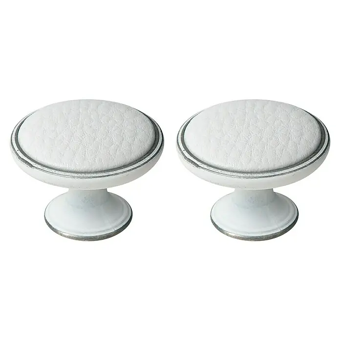 Möbelknopf-Set - 2 Stk., Typ Möbelgriff: Knopf, Ø x H: 37 x 26 mm, Leder, Sonstige, Weiß, Silber - Nahaufnahme von zwei weißen, runden Möbelknöpfen mit silbernen Akzenten, die eine elegante und praktische Note für Möbelstücke bieten.