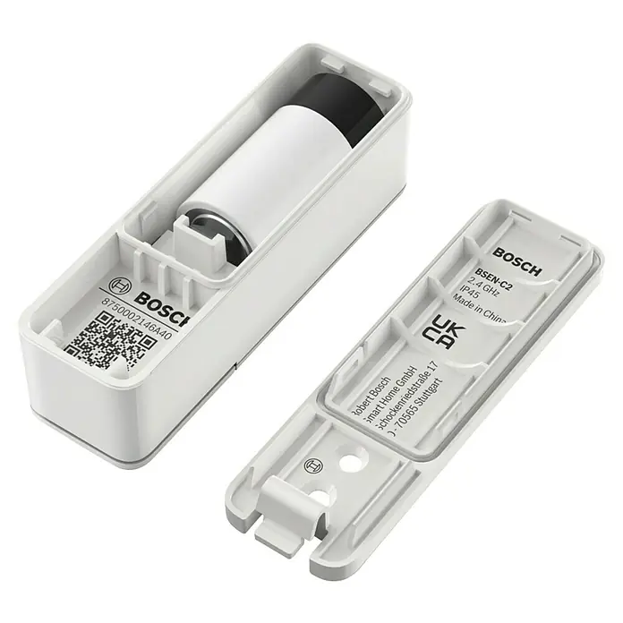 Bosch Smart Home Funk-Fensterkontakt II - Weiß, Batteriebetrieben, 23 x 22 x 75 mm, 1 Stk. - Detailansicht einer geöffneten weißen Bosch Smart Home-Geräteverpackung mit Produktinformationen und QR-Code.