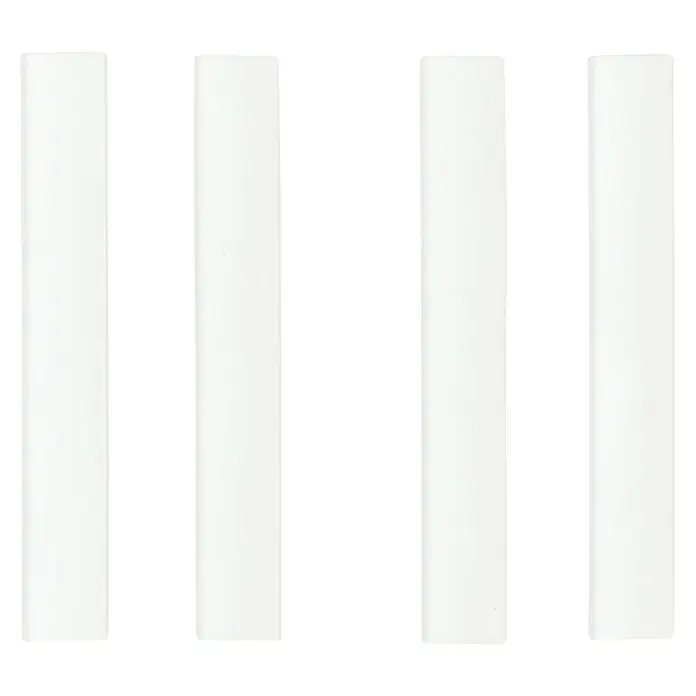 Festool Kleinteilemagazin Sortainer SYS 3-Sort/4 - Anzahl Schubladen: 4 Stk., 29,5 x 39,5 x 21 cm - Das Bild zeigt vier weiße Kreidestücke vor einem schwarzen Hintergrund. Die Kreide ist sauber und rechteckig geformt.