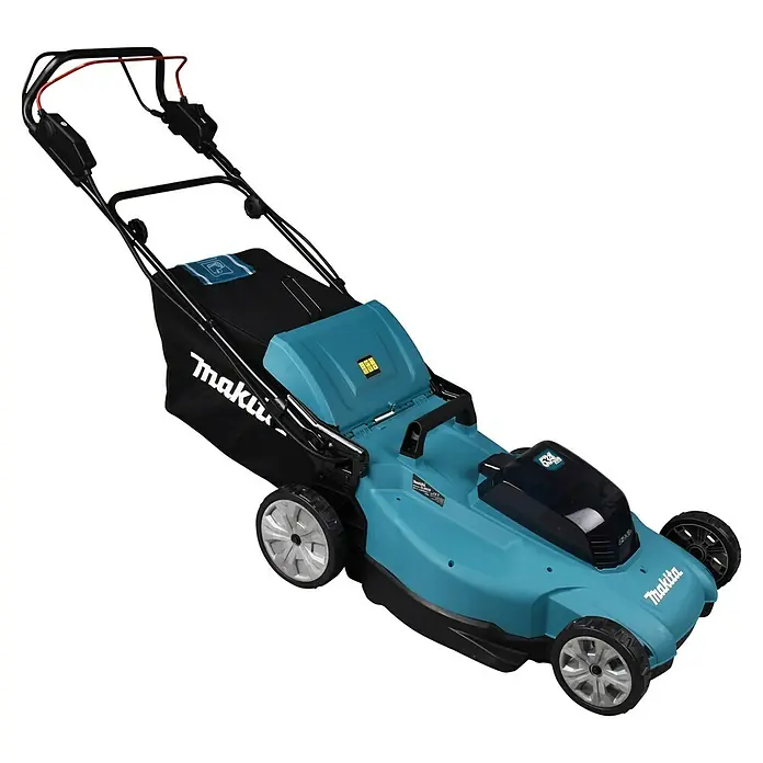 Makita LXT 18V Akku-Rasenmäher DLM539PT2 - 36 V, 2 Akkus, 5 Ah, Schnittbreite: 53,4 cm - Ein blauer Makita Rasenmäher mit Fangkorb, ideal für Gartenarbeiten. Er ist leicht und einfach zu bedienen für einen gepflegten Rasen.