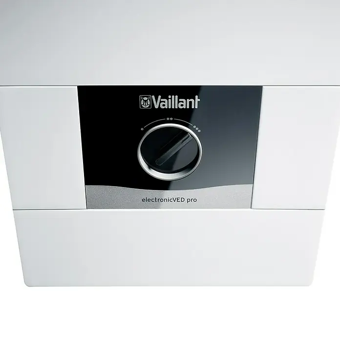 Vaillant Durchlauferhitzer VED E 24/8 B - 24 kW, Elektronisch, Geschlossen - Nahaufnahme eines Vaillant electronicVED pro Warmwasserbereiters mit Fokus auf Bedienelemente und Designmerkmale.