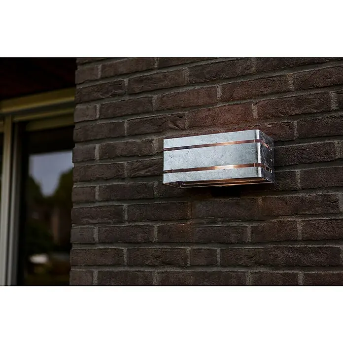 Lutec Außenwandleuchte Vidar - 40 W, 25 x 11,3 x 11 cm, Verzinkt, IP54 - Moderne Außenwandleuchte aus Metall mit warmem Licht, perfekt für die stilvolle Beleuchtung von Fassaden und Eingängen.