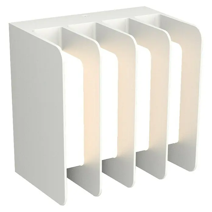 Lutec LED-Außenwandleuchte Gridy - 14,5 W, 11 x 7,4 x 11 cm, Weiß, IP54 - Wandleuchte mit fünf Schlitzen, die ein warmes Licht verbreiten. Die Lampe ist in einem modernen, minimalistischen Design gehalten und aus weißem Material gefertigt.