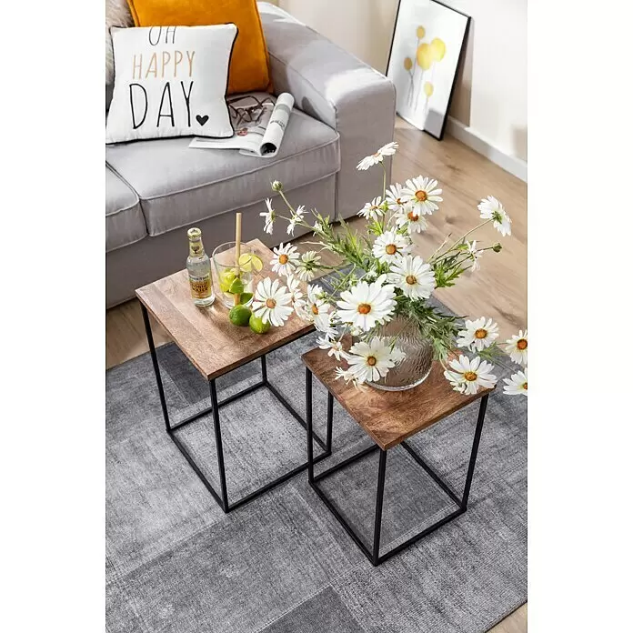 Holztisch Eckig - L x B x H: 33 x 33 x 50 cm, Material Tischplatte: Mangoholz - Stimmungsaufnahme