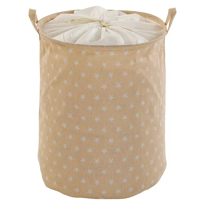 Versa Cesta para la ropa Stars - L x An x Al: 38 x 38 x 48 cm, Beige - Un cesto para la ropa sucia redondo con un estampado de estrellas y cordón. El cesto es beige con estrellas blancas, ideal para habitaciones infantiles.