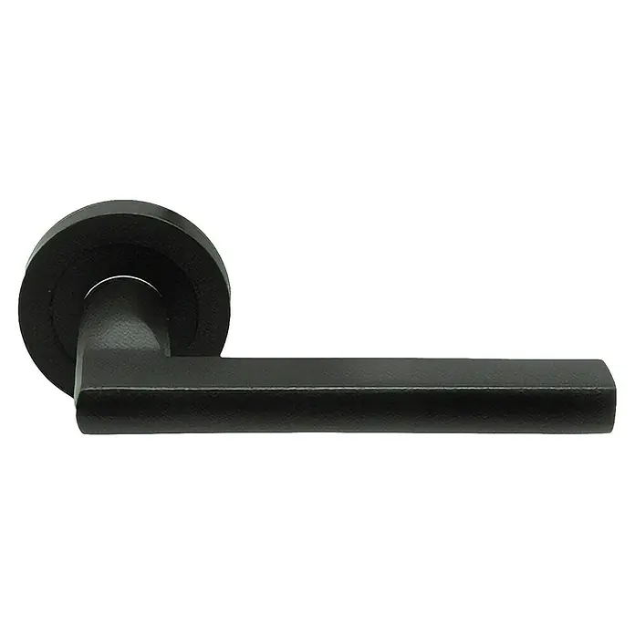 GDK Conjunto de picaporte A01-668 - Grosor de la puerta: 35 mm - 50 mm, Aluminio, Forma L, Negro - Primer plano de una moderna manija de puerta negra, con una base redonda y un mango recto, para un diseño elegante y estilizado.