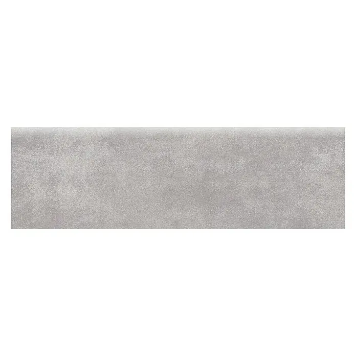 Ambiente by Palazzo Sockelfliese - 8,5 x 60 cm, Grau, Matt - Graue längliche Fliese mit matter Oberfläche und dezenter Struktur für moderne Wand- und Bodenlösungen.