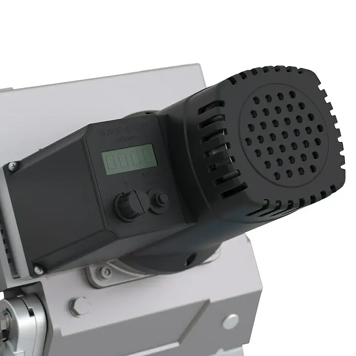 Güde Metallbandsäge MBSD 116 - 550 W - Detailaufnahme einer Säge mit Geschwindigkeitsregler, der die aktuelle Blattgeschwindigkeit anzeigt.