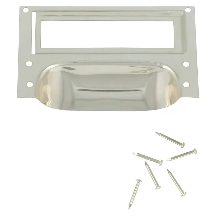 Häfele Tirador para muebles - Tipo de tirador del mueble: Concha, Acero, Niquelado, An x L: 84 x 49 mm - Primer plano de un tirador de cajón plateado con portavasos y clavos de fijación.