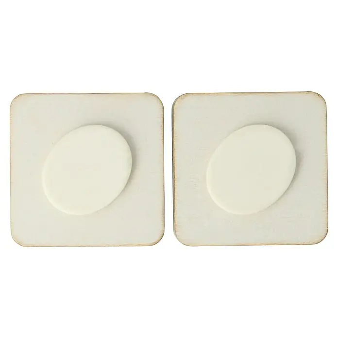 Möbelknopf-Set - 2 Stk., Typ Möbelgriff: Knopf, Ø x H: 35 x 32 mm, Holz, Lackiert - Zwei quadratische, weiße Untersetzer mit abgerundeten Ecken und ovalem Mittelteil, ideal für stilvolle Tischdekorationen.
