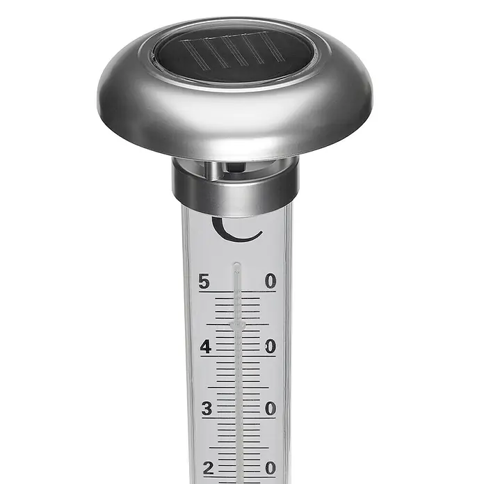 TFA Dostmann Gartenthermometer Solino - Analog, Silber - Nahaufnahme eines Solar-Thermometers mit silbernem Gehäuse und gut sichtbarer Temperaturskala für den Außenbereich.