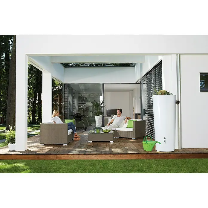 Garantia Modern Line Regenspeicher Color 2 in 1 - 350 l, Coco - Stilvolles Ambiente mit dem schlanken, weißen Regenwassertank. Ideal zur Gartenbewässerung und Regenwassernutzung auf der Terrasse.