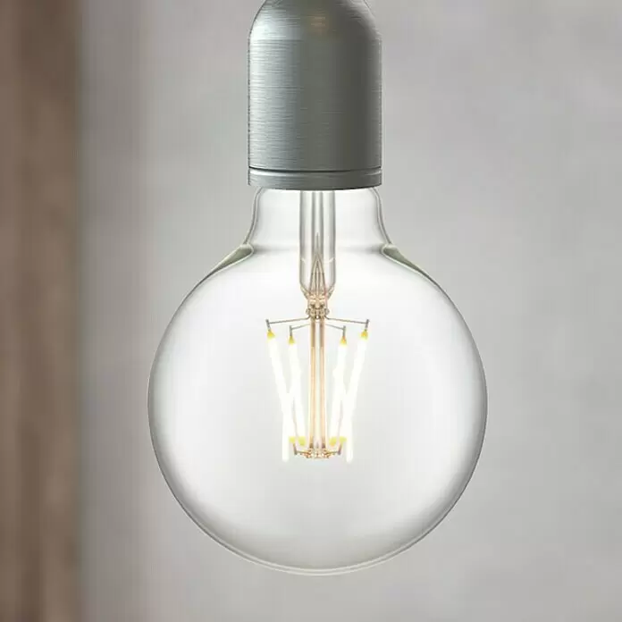 Home Sweet Home LED-Lampe Vintage Globe-Form E27 - E27, Dimmbar, Neutralweiß, 350 lm, 4 W, Farbe: Klar - Detailaufnahme