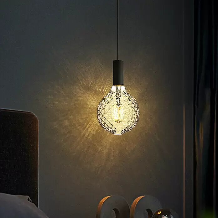 Home Sweet Home LED-Lampe Vintage Globe-Form E27 - E27, Dimmbar, Warmweiß, 380 lm, 4 W - Stimmungsaufnahme