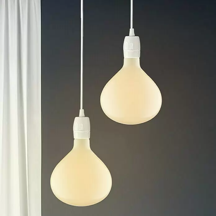 Home Sweet Home LED-Lampe Vintage Globe-Form E27 - E27, Nicht Dimmbar, Warmweiß, 600 lm, 6 W - Bildausschnitt