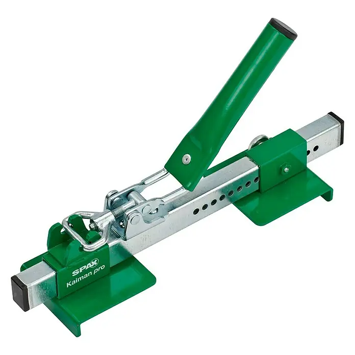 Spax Extras Brettrichter Kaiman Pro - Geeignet für: Terrassenbau - Ein Kaiman Pro Kantenzwinge von SPAX, ein Werkzeug zum sicheren Fixieren von Werkstücken bei Montagearbeiten.