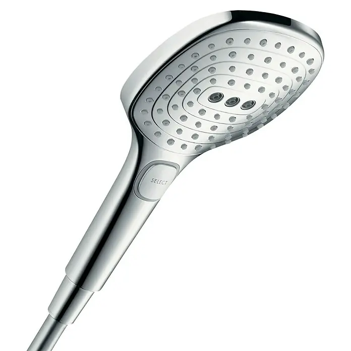 Hansgrohe Raindance Select E Handbrause 120 - Durchmesser: 12 cm, Chrom - Nahaufnahme eines verchromten Handbrausekopfes mit "Select"-Taste, der moderne Funktionalität für das Duscherlebnis bietet.