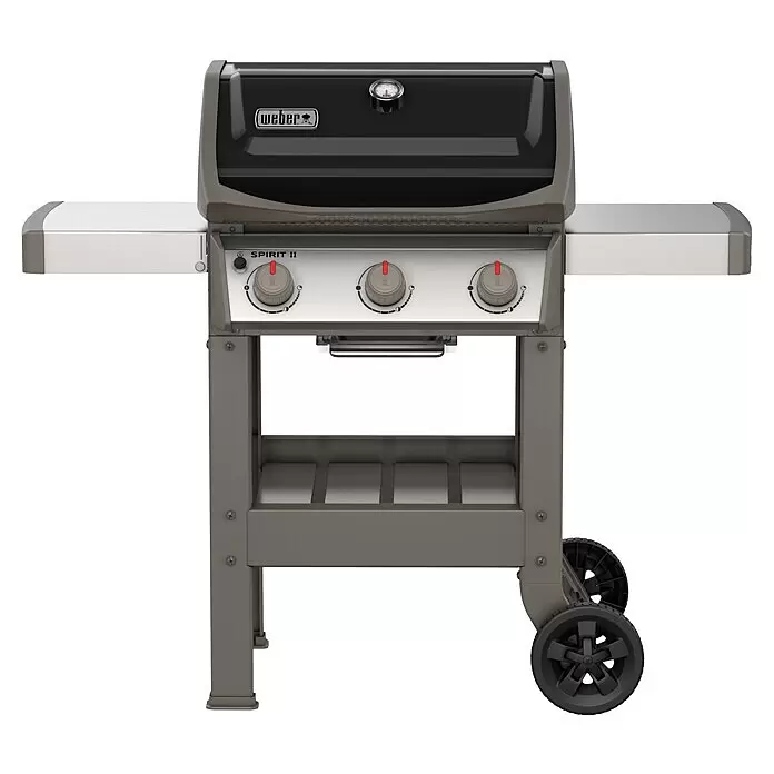 Weber Barbacoa de gas Spirit II E-310 + 7 accesorios - Superficie de la parrilla (An x Pr): 60 x 46 cm, 8,7 kW, Número de quemadores: 3 - Parrilla de gas Weber Spirit II en negro y plateado con estructura gris oscuro y ruedas.