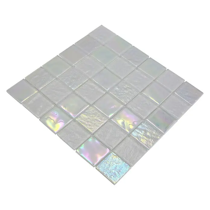 Mosaikfliese Quadrat Crystal Mix CM S200 - 29,8 x 29,8 cm, Mehrfarbig, Glänzend - Quadratische Fliesenmatte mit schimmernden, irisierenden Glasmosaiksteinen, die eine elegante und moderne Note verleiht.