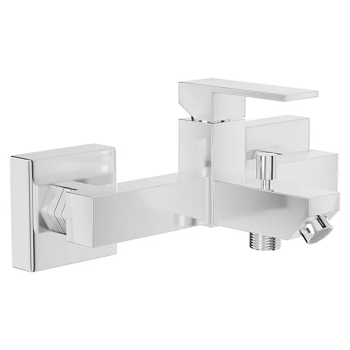 Camargue Alicante Badewannenarmatur - Chrom, Glänzend - Glänzende Chrom-Badarmatur mit modernem, kantigem Design für stilvolle Badezimmer. Wassersparender Mischer mit präziser Temperaturkontrolle.