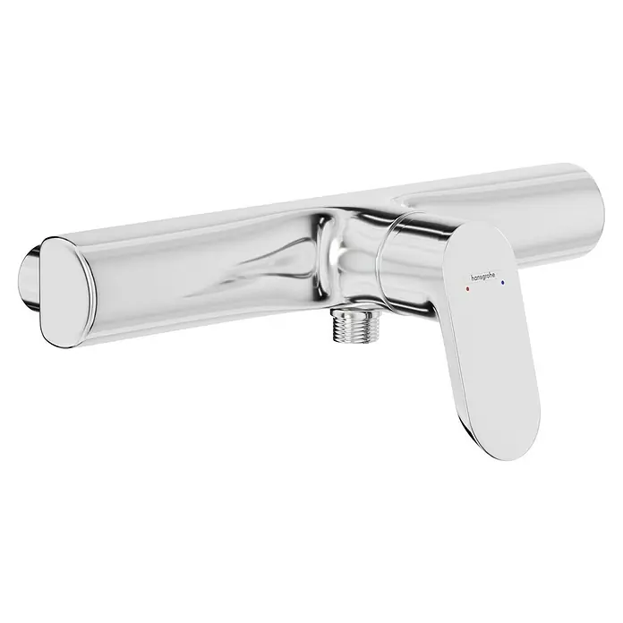 Hansgrohe Focus Brausearmatur - Chrom, Glänzend - Nahaufnahme einer glänzenden Hansgrohe Einhebel-Brausearmatur, die modernes Design und Funktionalität für Ihr Badezimmer verspricht.