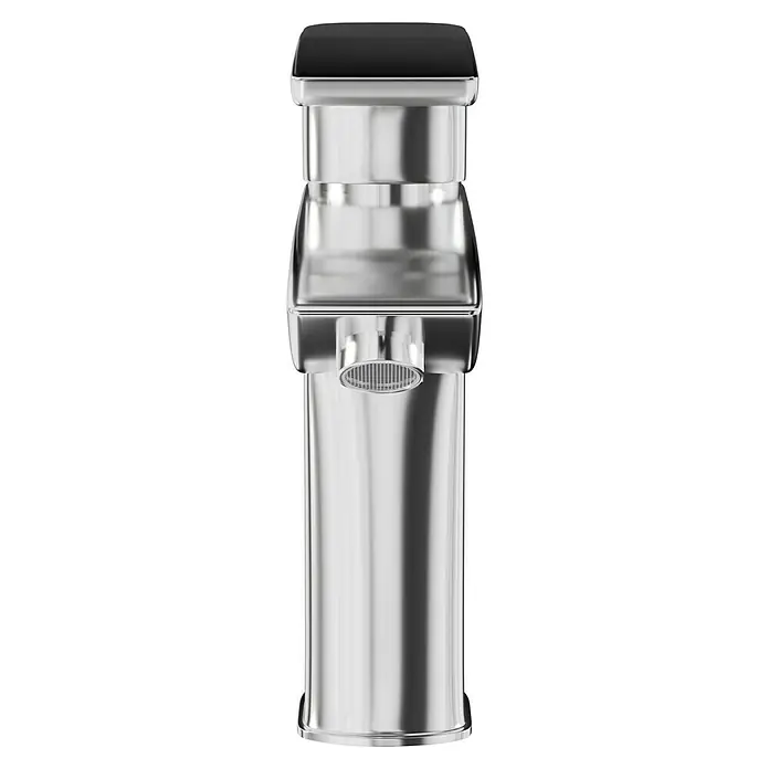 Camargue Waschtischarmatur Queen - Chrom, Glänzend - Nahaufnahme eines modernen, eleganten Wasserhahns aus Chrom mit schwarzem Oberteil, der ein minimalistisches Design und hohe Qualität verspricht.