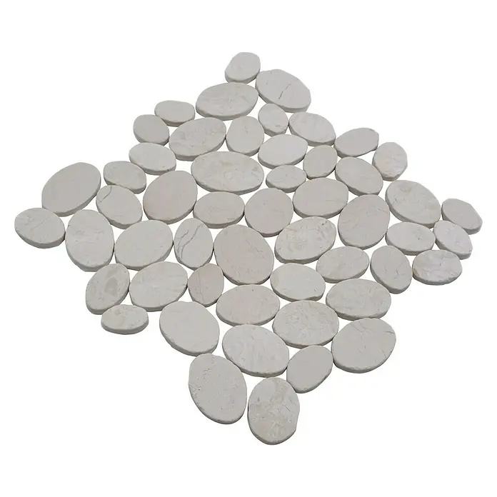 Mosaikfliese Kiesel XKS INWS - 30,5 x 30,5 cm, Moon Stone, Matt - Ein stilvolles Mosaik aus weißen Kieselsteinen, ideal für die Gestaltung von Badezimmern oder Küchen, um eine natürliche und elegante Atmosphäre zu schaffen.